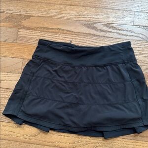 Women's Lulu Lemon Black tennis  Skirt size 4